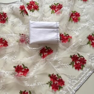 ✨Beautiful Embroidery Work Net Saree✨